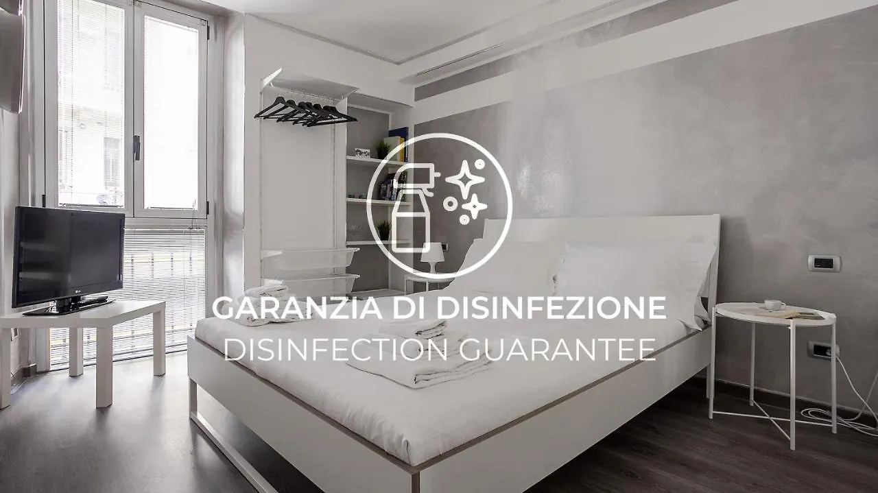 Italianway-Corso Como 8 Apartment contacts